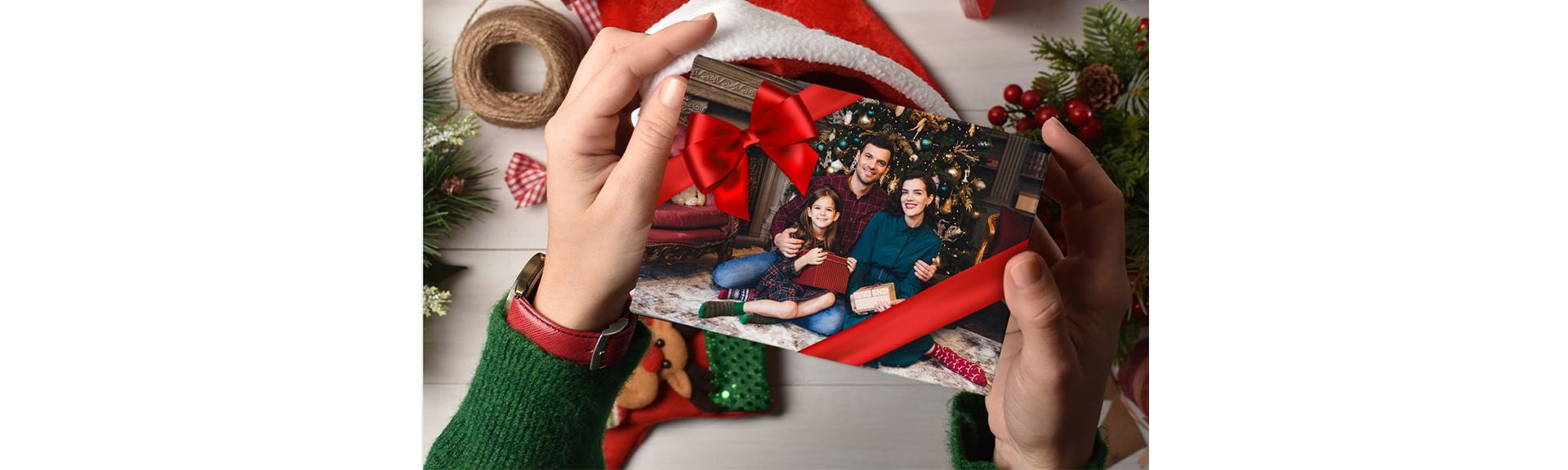 The Photographer’s Guide to Holiday Gift Giving: 5 Gifts Under $50
